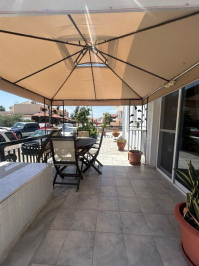 Image No.15-3 Bed House for sale