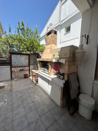 Image No.16-3 Bed House for sale