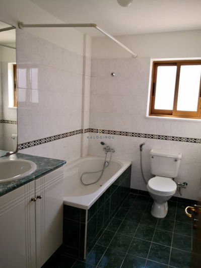 Image No.19-Maison de 4 chambres à vendre à Leivadia