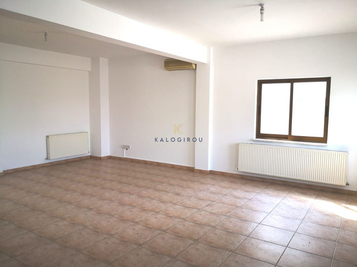 Image No.5-Maison de 4 chambres à vendre à Leivadia