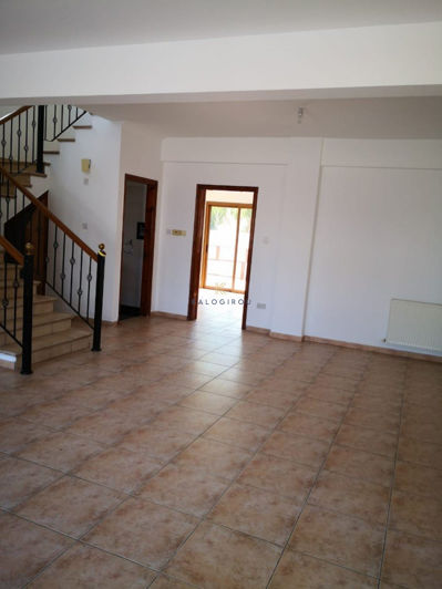 Image No.7-Maison de 4 chambres à vendre à Leivadia