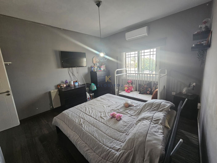 Image No.12-4 Bed House for sale