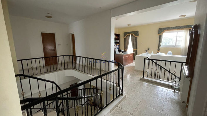 Image No.14-5 Bed House for sale