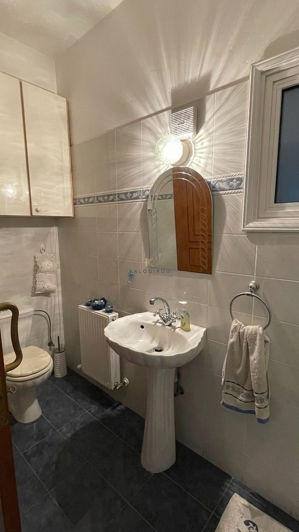 Image No.25-5 Bed House for sale