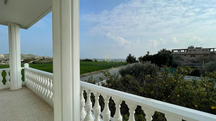 Image No.27-5 Bed House for sale