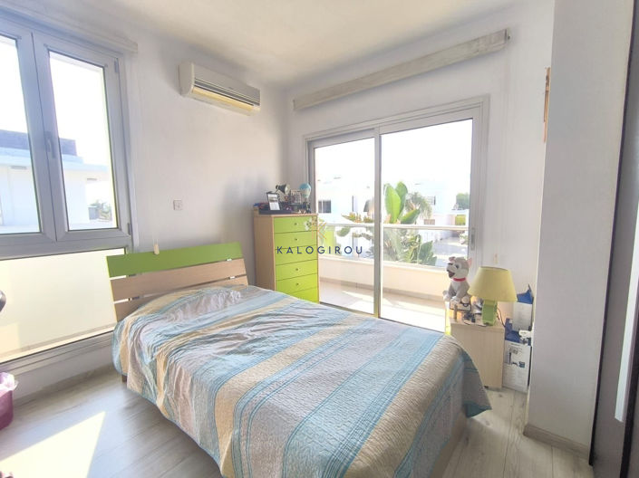 Image No.14-3 Bed House for sale