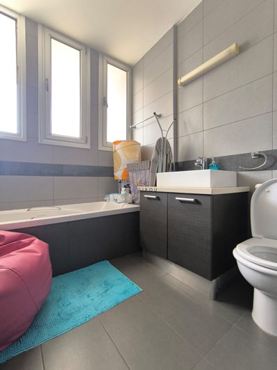 Image No.16-3 Bed House for sale