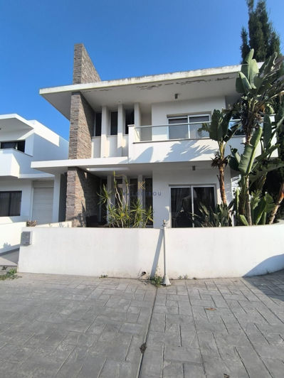 Image No.23-3 Bed House for sale