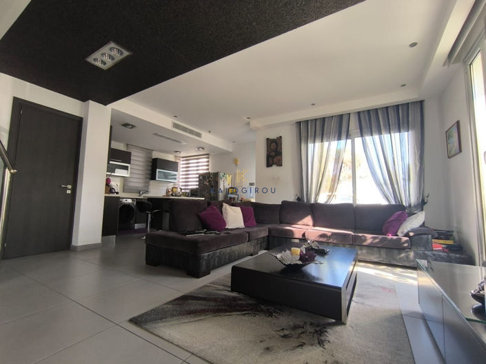 Image No.3-3 Bed House for sale