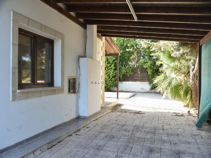 Image No.18-3 Bed House for sale