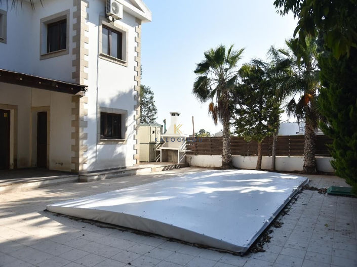 Image No.22-3 Bed House for sale