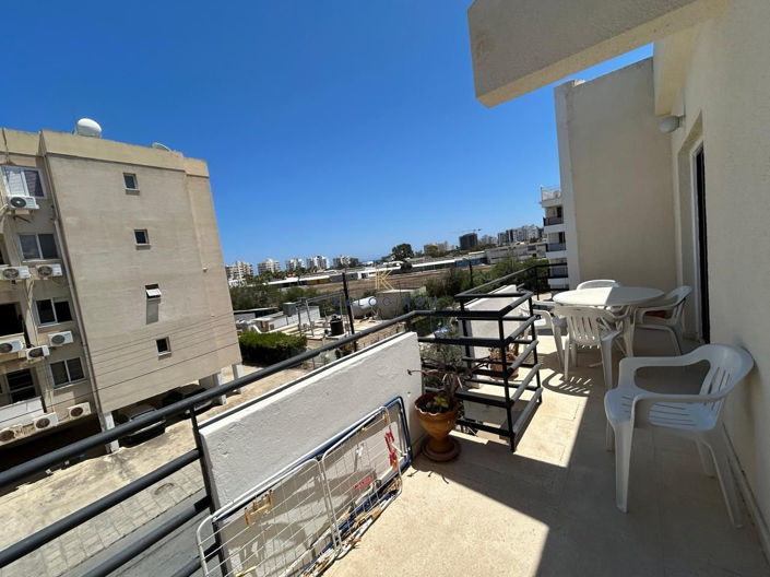 Image No.3-Appartement de 2 chambres à vendre à Makenzie Beach