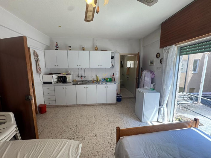 Image No.2-Appartement à vendre à Larnaca