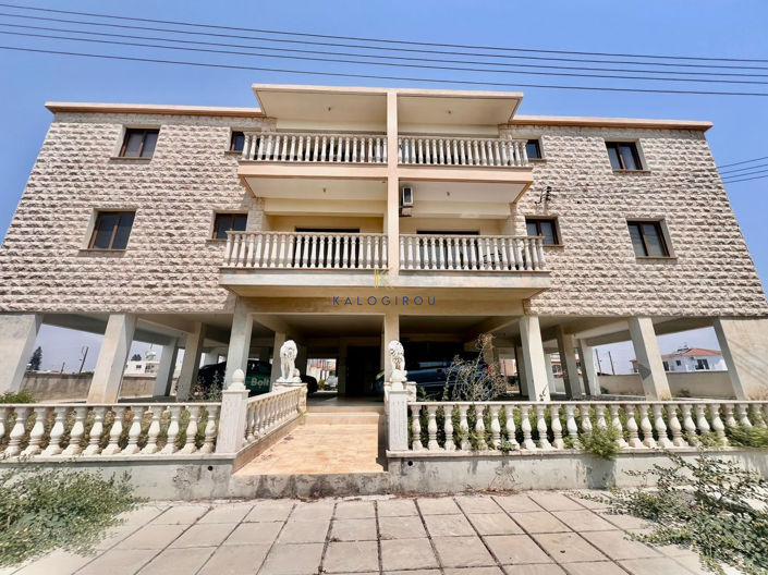 Image No.16-2 Bed Apartment for sale