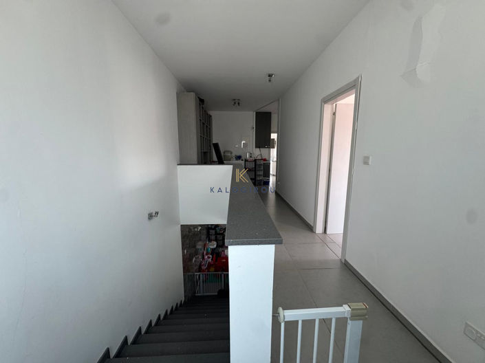 Image No.33-3 Bed House for sale