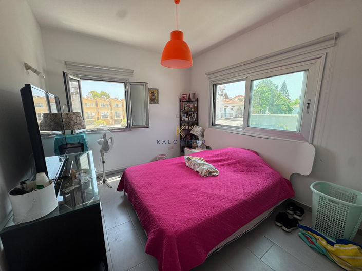 Image No.35-3 Bed House for sale