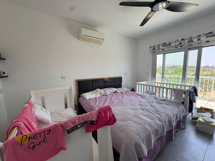 Image No.44-3 Bed House for sale
