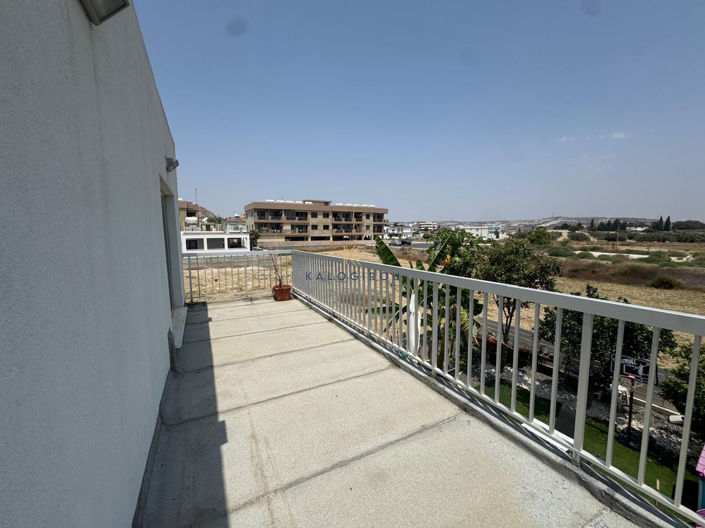 Image No.46-3 Bed House for sale