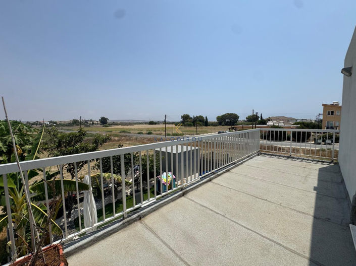 Image No.47-3 Bed House for sale