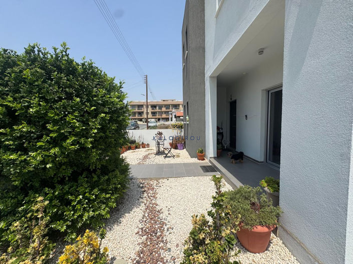 Image No.6-3 Bed House for sale