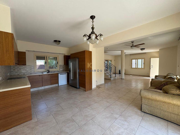 Image No.5-Maison de 4 chambres à vendre à Dali