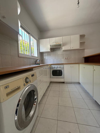 Image No.10-3 Bed House for sale