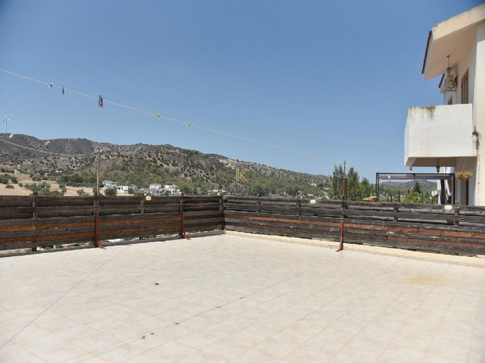 Image No.11-3 Bed House for sale