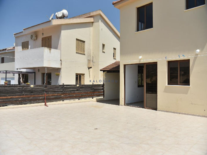 Image No.12-3 Bed House for sale