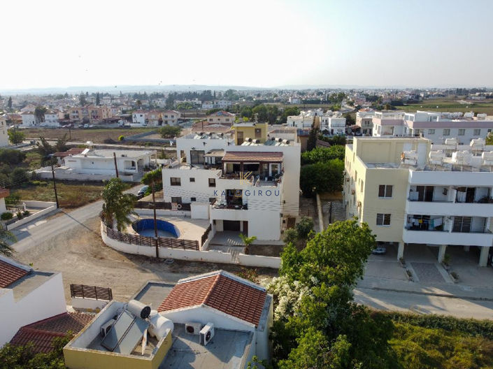 Image No.13-2 Bed Apartment for sale