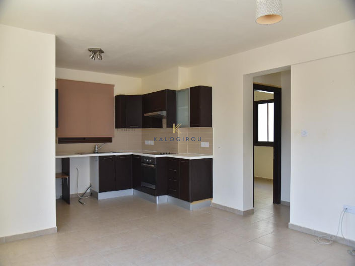 Image No.4-Appartement de 2 chambres à vendre à Pervolia
