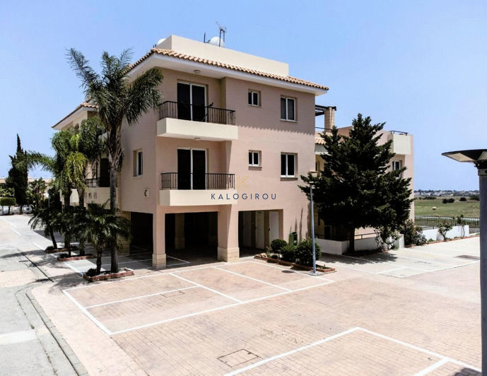 Image No.8-Apartment for sale