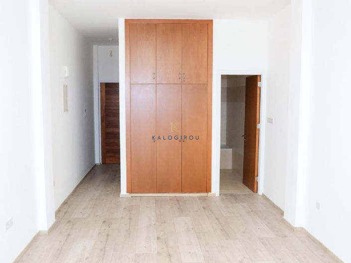 Image No.3-Apartment for sale