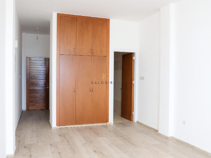 Image No.4-Apartment for sale