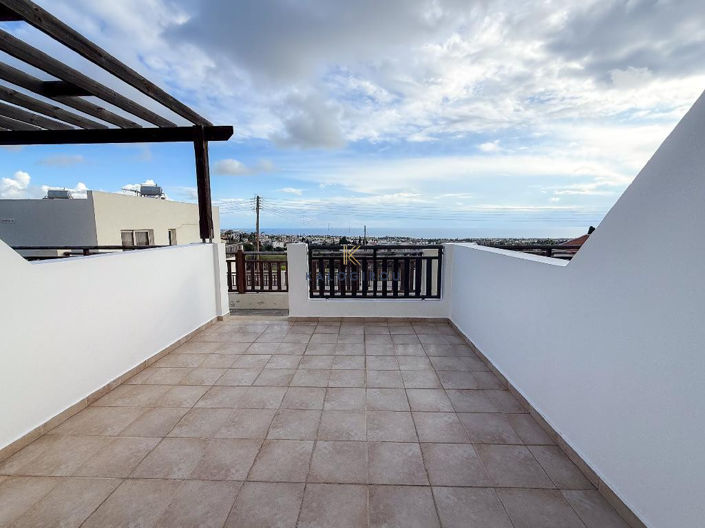 Image No.6-Apartment for sale