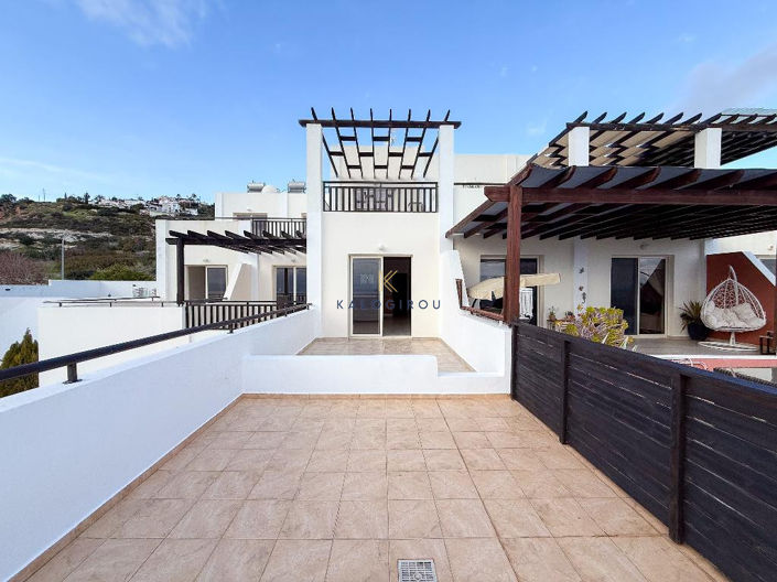 Image No.2-Appartement de 1 chambre à vendre à Peyia