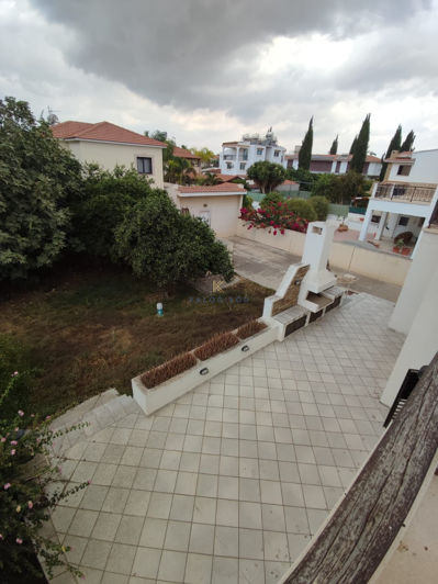 Image No.20-3 Bed House for sale