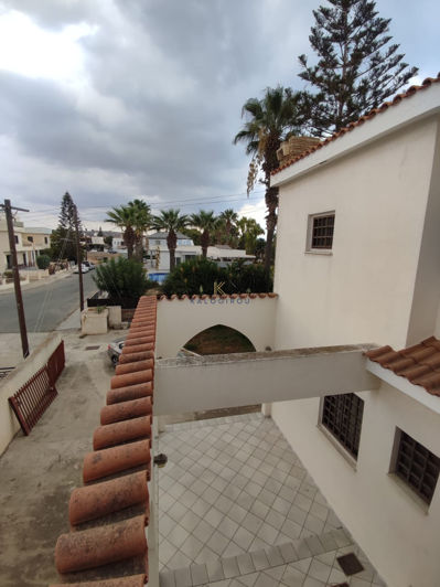 Image No.23-3 Bed House for sale