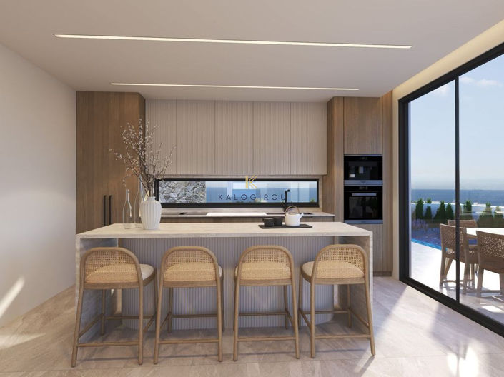 Image No.9-4 Bed House for sale