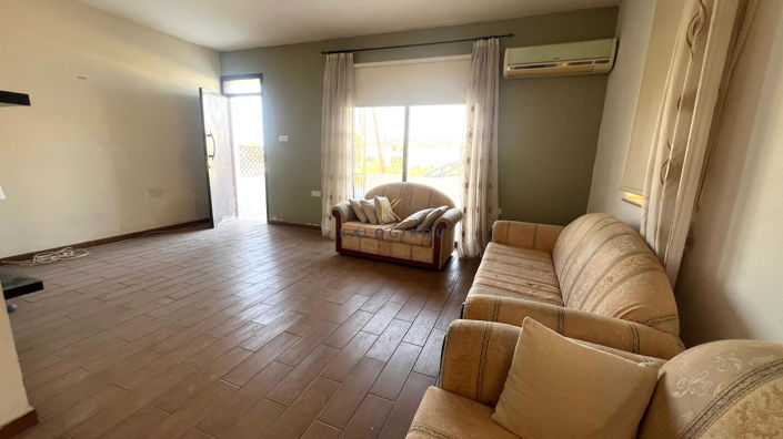 Image No.1-3 Bed House for sale