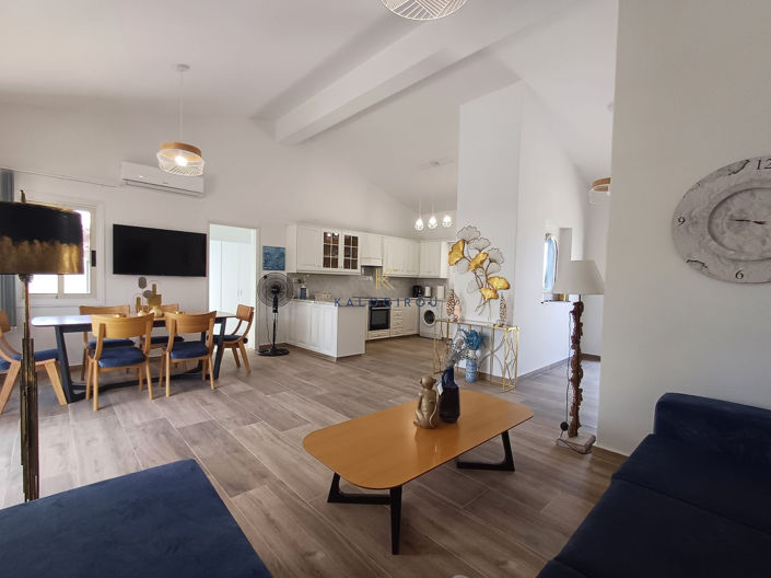 Image No.3-Bungalow de 3 chambres à vendre à Meneou