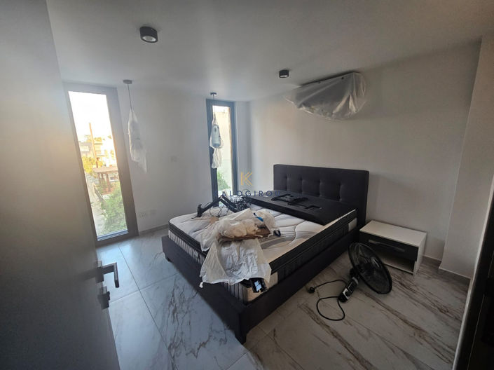 Image No.11-3 Bed House for sale