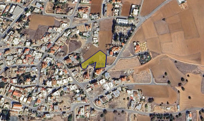 1 - Larnaca, Land