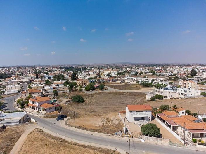 Image No.3-Terre à vendre à Larnaca