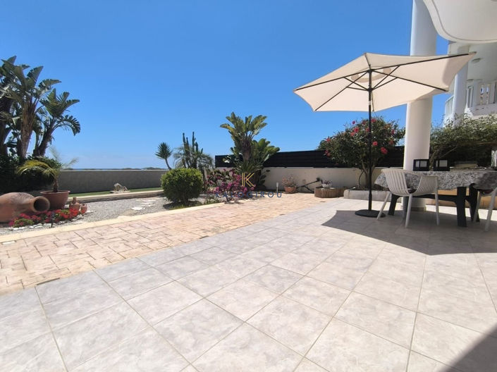 Image No.28-3 Bed House for sale