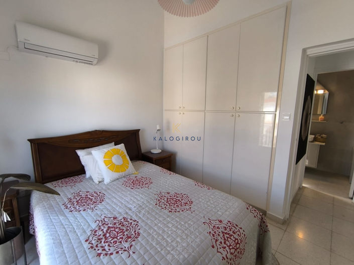 Image No.14-3 Bed House for sale