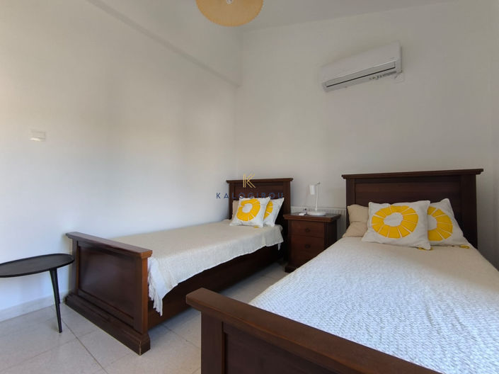 Image No.16-3 Bed House for sale