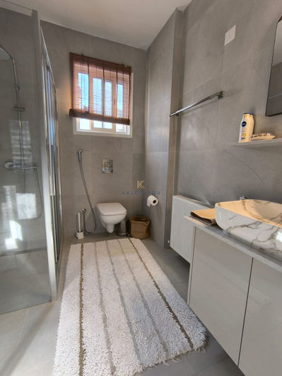 Image No.20-3 Bed House for sale