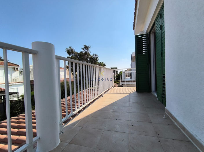 Image No.26-3 Bed House for sale