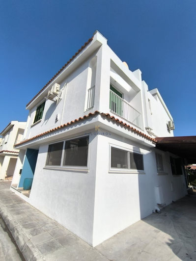 Image No.3-3 Bed House for sale