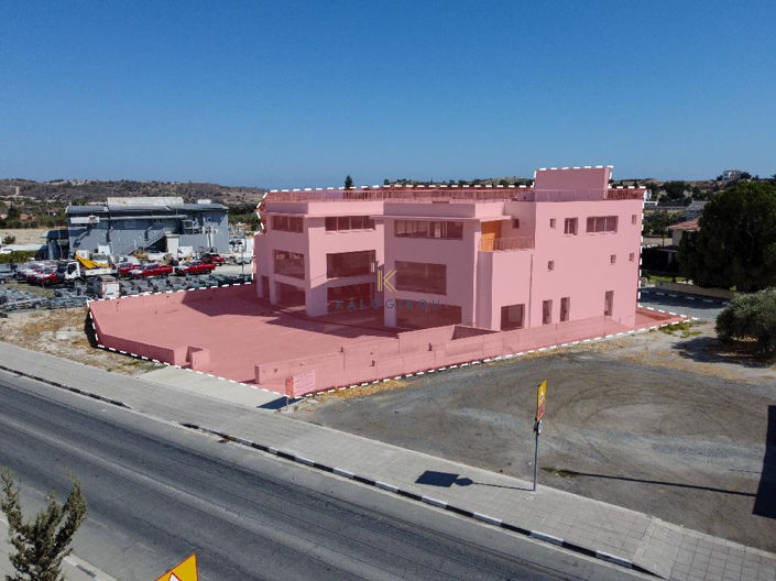 Image No.2-Commercial à vendre à Anglisides